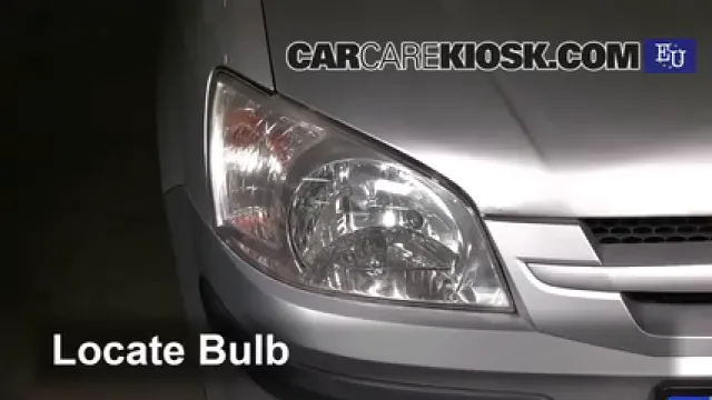 2002 Hyundai Getz GL 1.1L 4 Cyl. Éclairage Feux de route (remplacer l'ampoule)